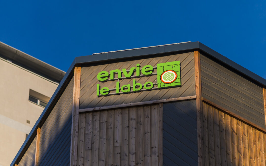 Enseigne Envie Le Labo