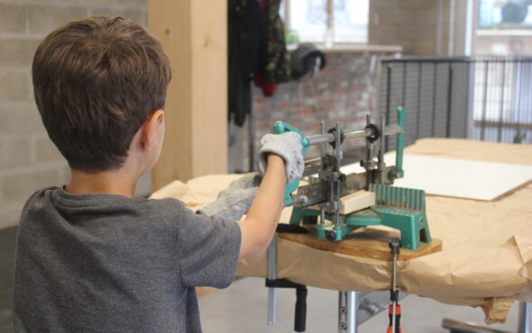 atelier bricolage sensibilisation réemploi programmation envie le labo