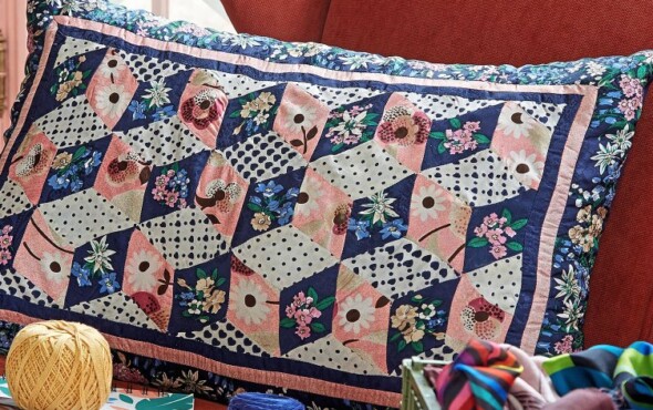 Atelier couture coussin
