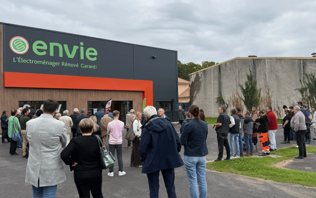 Devanture Saint Aubin lès Elbeuf inauguration 2025
